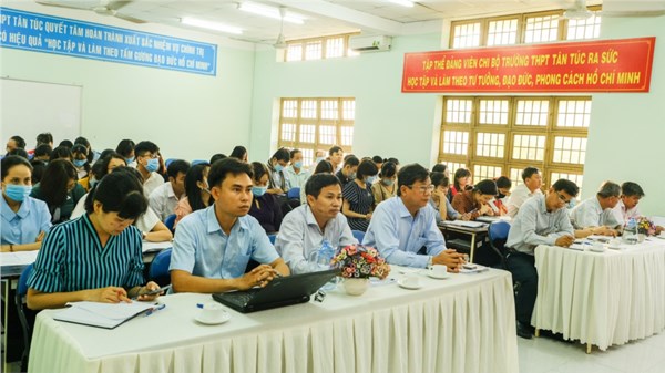 [2021-01-09] Phổ biến Nghị quyết Đại hội XI của Đảng bộ Thành phố.